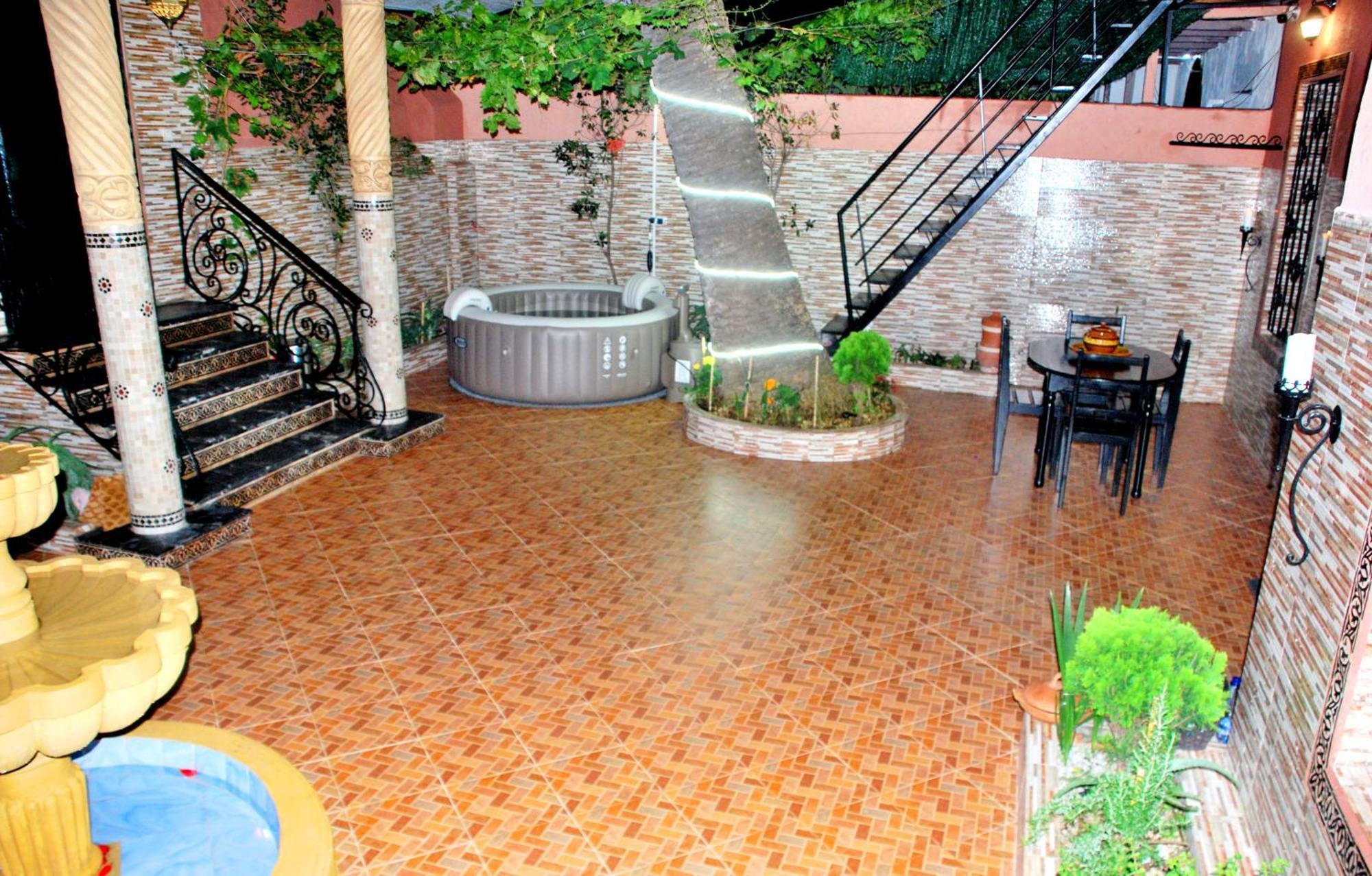 Dar Lghzal Special Offer In Rabat Winner Of Guest Experience 2025 Awards Traditional Sahrawi And Berber Privative Villa With Swimming Pool Jacuzzi Sea View And On Site Restaurant Ideal For Family And Groups In Rabat'S Center No Car Required Kültér fotó