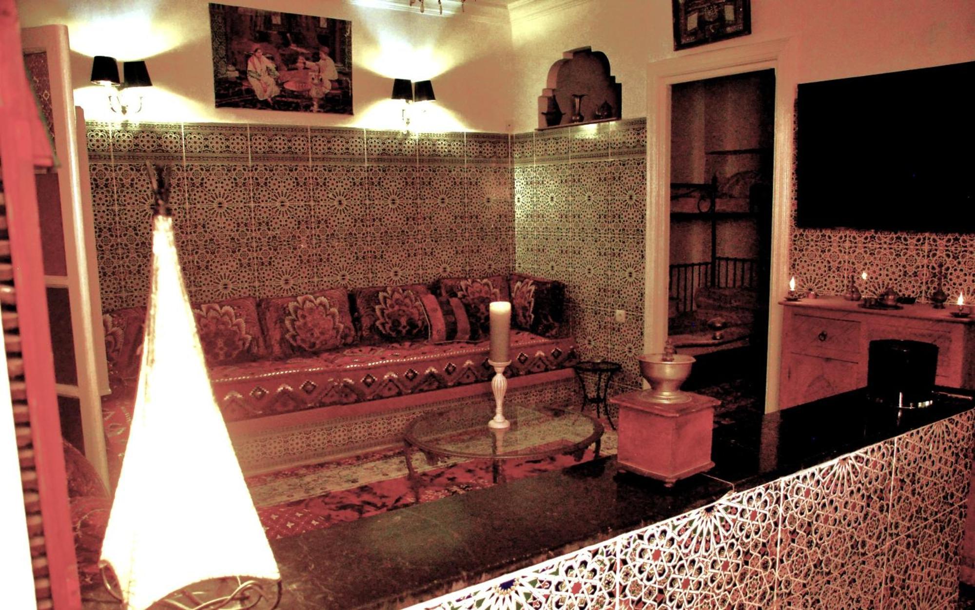 Dar Lghzal Special Offer In Rabat Winner Of Guest Experience 2025 Awards Traditional Sahrawi And Berber Privative Villa With Swimming Pool Jacuzzi Sea View And On Site Restaurant Ideal For Family And Groups In Rabat'S Center No Car Required Kültér fotó